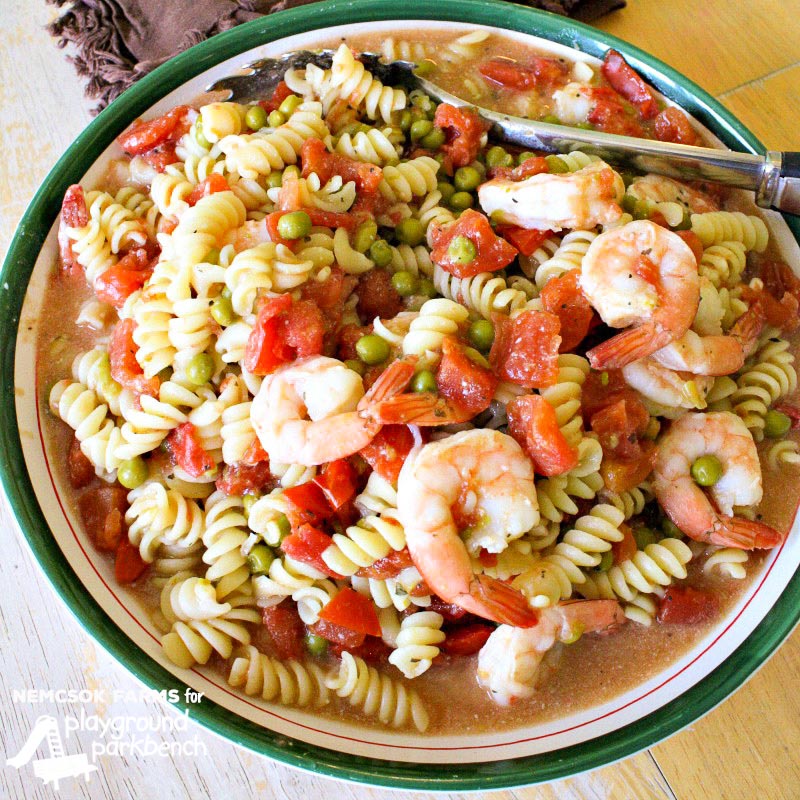 Quick Weeknight Recipes - Shrimp and Pasta Pot-4