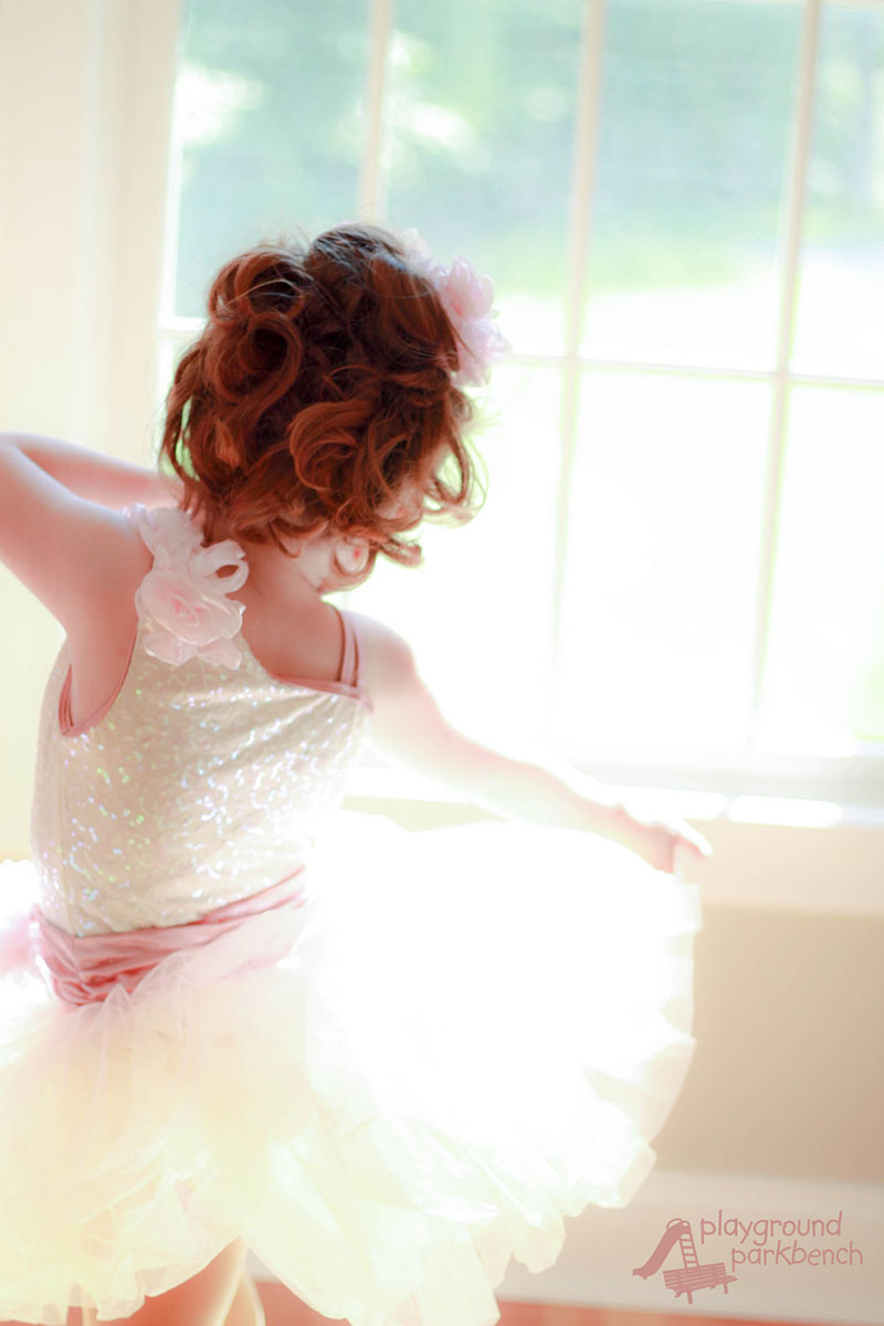 Is there a tutu obsessed tiny dancer in your house? This 50+ gift idea guide is sure to help you find the perfect gift for your ballerina, from preschool to teenager, and all dancers in between! | Gift Ideas | Ballet | Dance | Toddler | Preschool | Girl Mom | Christmas Gifts | Wish List | 